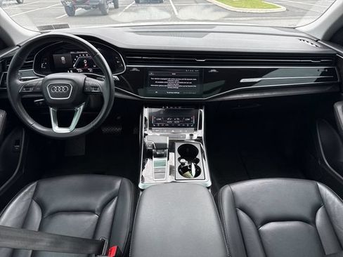 Used 2023 Audi Q8 Premium Plus AWD/4WD image 18
