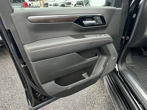 New 2026 Chevrolet Tahoe Premier image 11