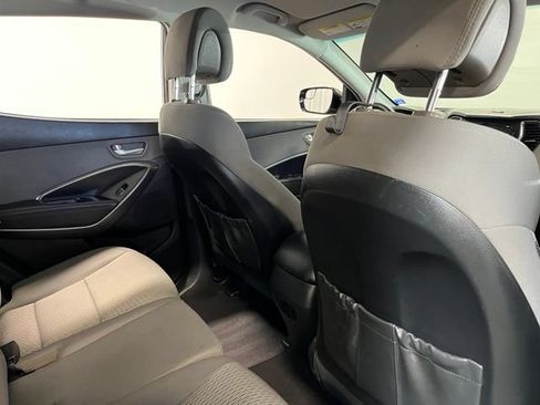 Used 2018 Hyundai Santa Fe Sport FWD image 14