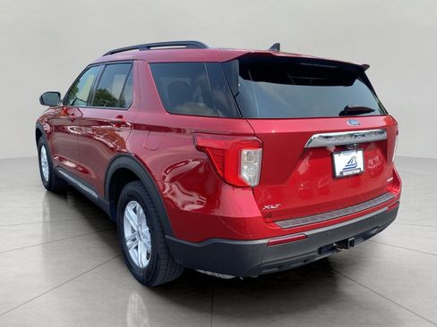 Used 2021 Ford Explorer XLT w/ Class III Trailer Tow Package AWD/4WD image 9