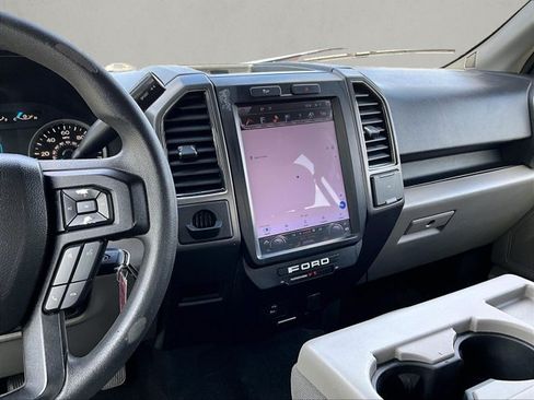 Used 2017 Ford F150 XLT RWD image 8