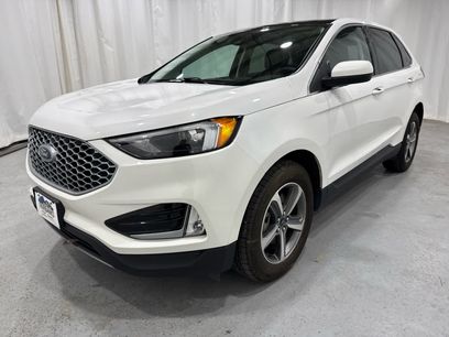 Used 2024 Ford Edge SEL w/ Convenience Package