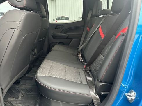 Used 2023 Chevrolet Colorado Z71 w/ Z71 Convenience Package 2 image 24