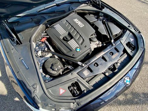 Used 2011 BMW 528i Sedan image 20