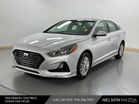 Used 2018 Hyundai Sonata SE FWD image 1