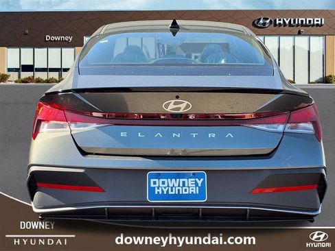 Used 2026 Hyundai Elantra Sport FWD image 5