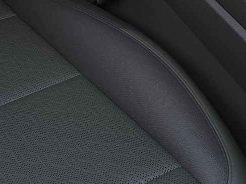 New 2026 Chevrolet Equinox LT w/ Convenience Package II FWD image 21
