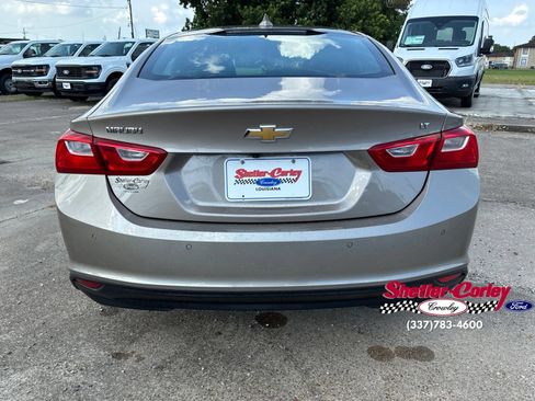 Used 2024 Chevrolet Malibu LT FWD image 11