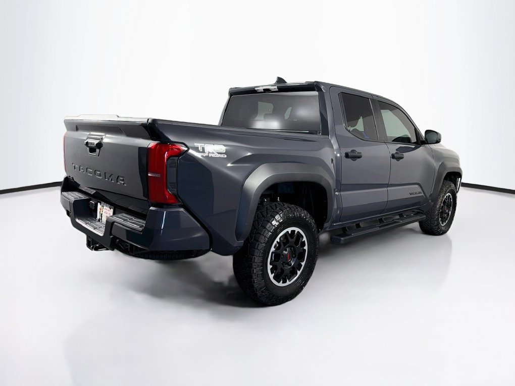 Used 2026 Toyota Tacoma TRD Off-Road AWD/4WD image 10