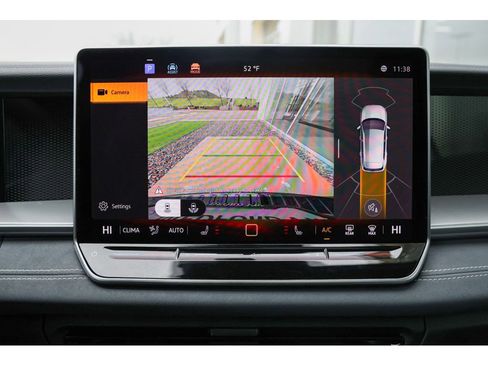 New 2026 Volkswagen Tiguan SE R-Line image 9