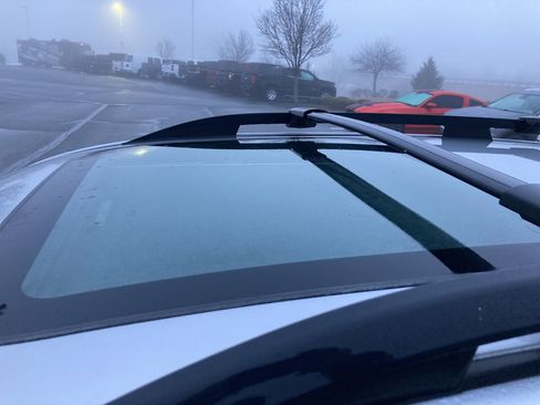 Used 2017 Subaru Forester 2.5i Limited image 11