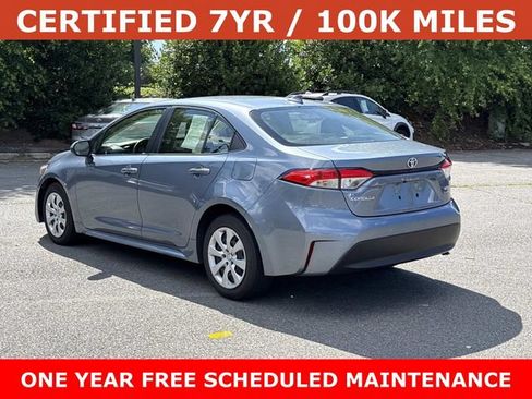 Used 2025 Toyota Corolla LE FWD image 4