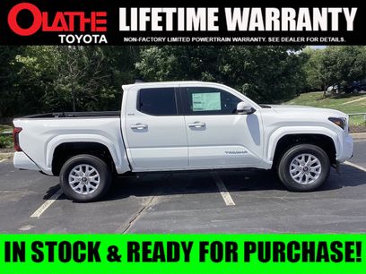 New 2025 Toyota Tacoma SR5