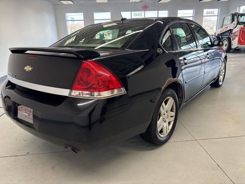 Used 2007 Chevrolet Impala LTZ image 8