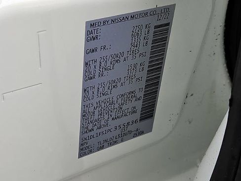 Certified 2023 INFINITI QX60 Luxe w/ Performance Audio Package image 28