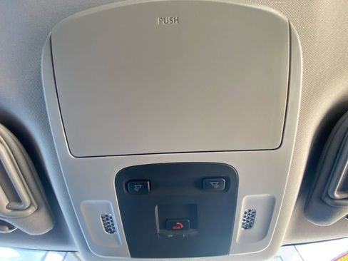 Used 2025 Toyota Camry LE w/ Convenience Package image 26