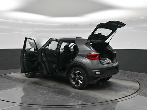 New 2026 Hyundai Venue SEL FWD image 44