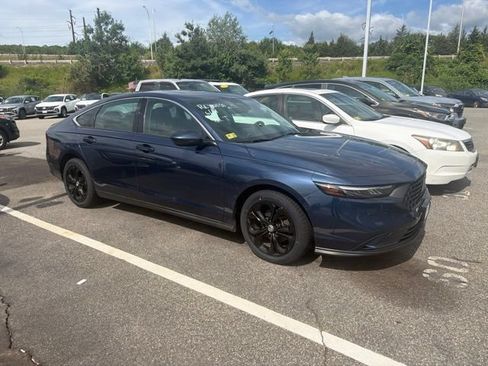 Used 2023 Honda Accord EX image 1