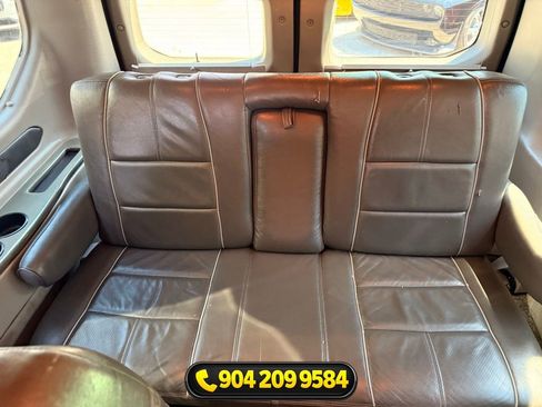 Used 2017 Ford Transit 150 148 Low Roof w/ Exterior Upgrade Package image 20