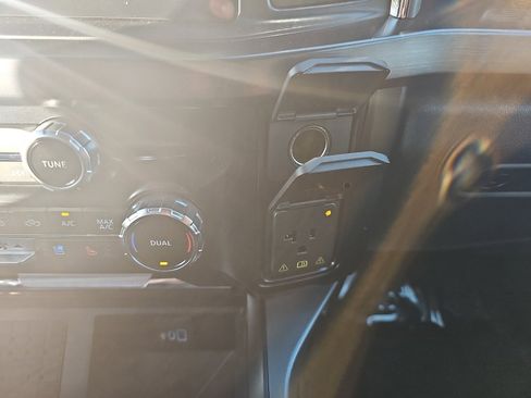 New 2025 Ford F350 Lariat w/ Lariat Ultimate Package image 55