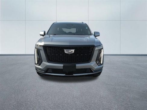 Certified 2025 Cadillac Escalade Sport Platinum w/ LPO, ONYX Package image 6