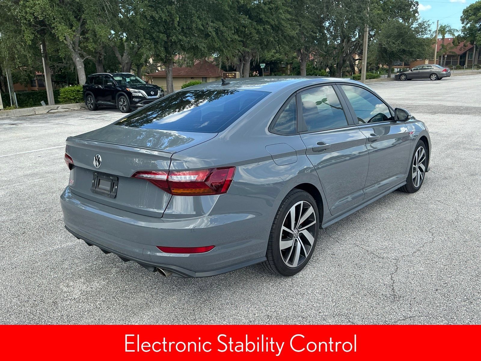 Used 2019 Volkswagen Jetta GLI FWD image 10