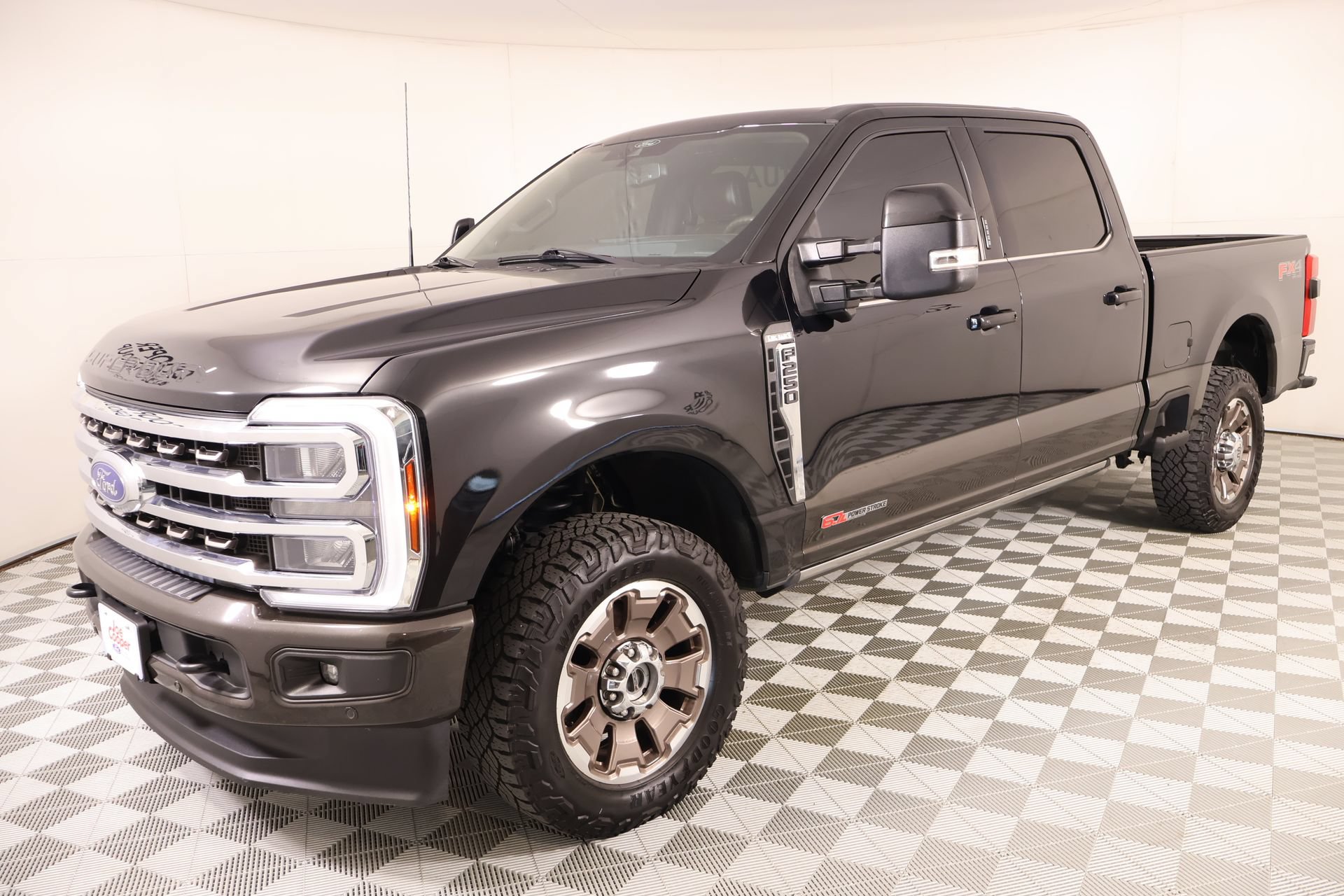 Used 2024 Ford F250 King Ranch AWD/4WD image 11