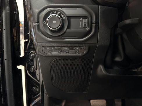 New 2026 Jeep Wrangler Unlimited Sahara AWD/4WD image 26