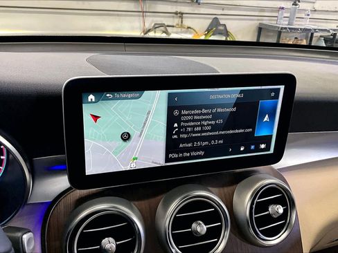 Used 2022 Mercedes-Benz GLC 300 4MATIC image 29