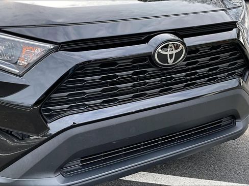 Certified 2021 Toyota RAV4 XLE w/ Convenience Package image 28