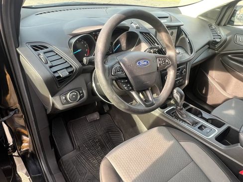 Used 2018 Ford Escape SE w/ SE Sync 3 Package AWD/4WD image 26