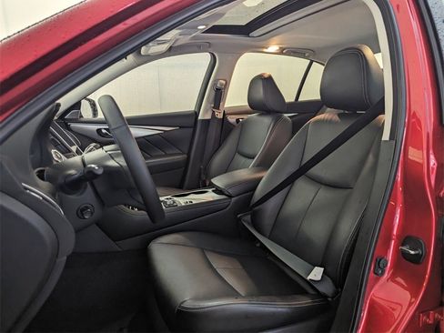 Used 2022 INFINITI Q50 Luxe w/ Cargo Package image 5