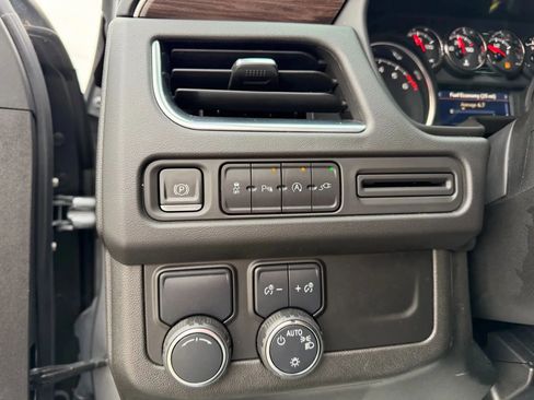 Used 2021 Chevrolet Tahoe LT image 12