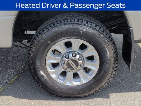 Used 2021 Ford F350 XLT w/ XLT Premium Package AWD/4WD image 25