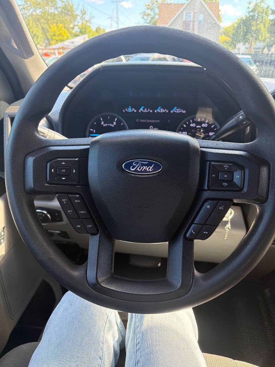 Used 2019 Ford F250 XL w/ Power Equipment Group AWD/4WD image 27