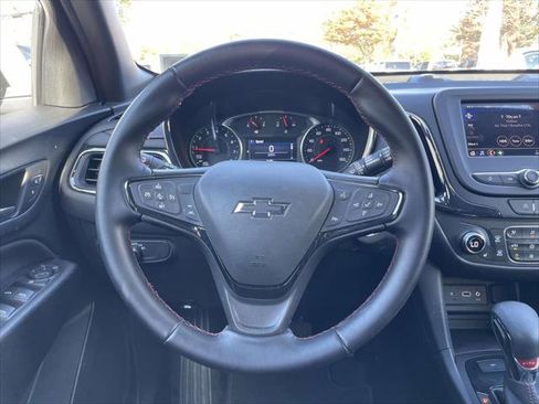 Used 2024 Chevrolet Equinox RS image 19