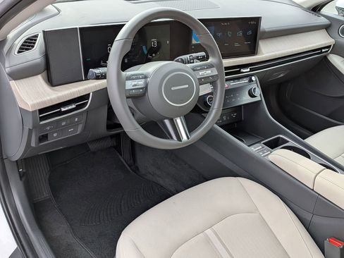 Used 2025 Hyundai Sonata SEL image 16