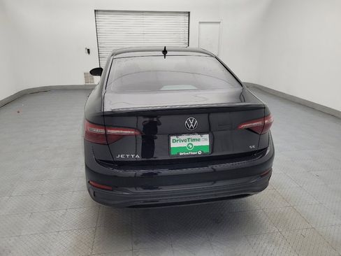 Used 2023 Volkswagen Jetta SE image 6