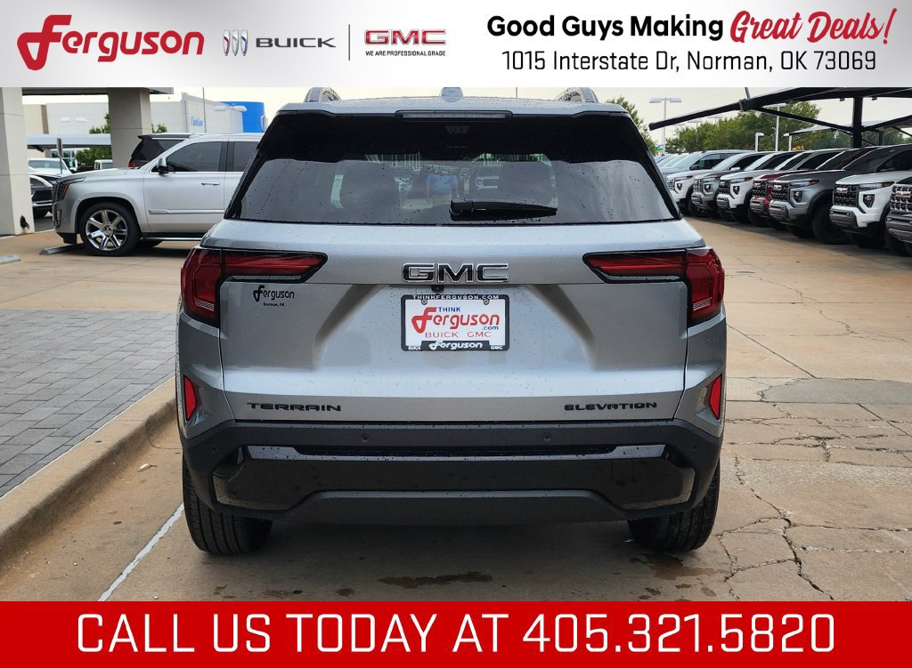 New 2027 GMC Terrain Elevation w/ Black Edition FWD image 5