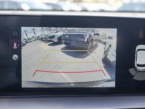 Used 2023 Kia Telluride S AWD/4WD image 30