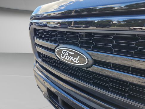 New 2025 Ford F150 Lariat w/ Equipment Group 502A High image 22