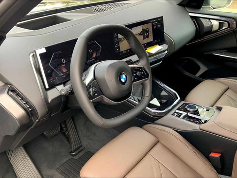 Used 2026 BMW X3 xDrive30 w/ Premium Package image 9