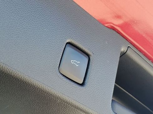 Used 2024 Ford Escape Platinum image 34