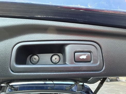 Used 2019 Honda Pilot Touring image 39