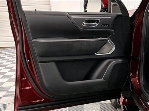 Used 2025 INFINITI QX80 Sensory w/ Exterior Package image 19