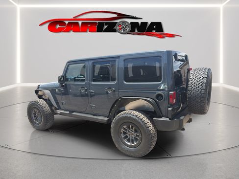 Used 2016 Jeep Wrangler Unlimited Rubicon w/ Connectivity Group AWD/4WD image 7
