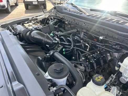 Used 2023 Ford F250 XL RWD image 17