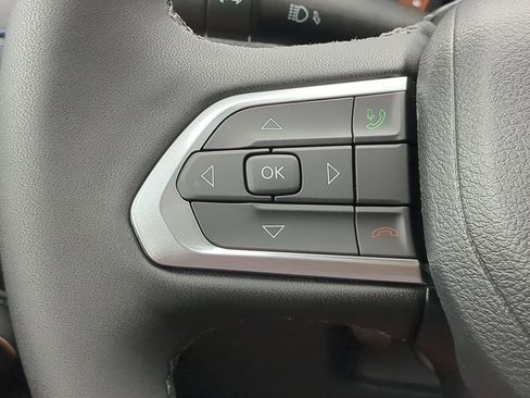 New 2026 Jeep Compass Latitude image 21