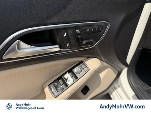 Used 2014 Mercedes-Benz CLA 250 image 14