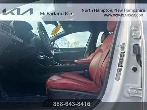 Used 2024 Kia K5 GT-Line w/ GT-Line Premium Package image 11